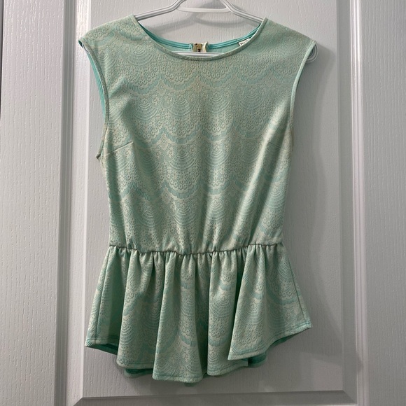 Baby blue and white lace professional top - Picture 1 of 3